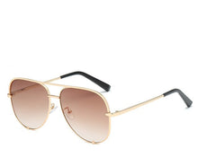 Load image into Gallery viewer, Woman Sunglasses