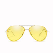 Load image into Gallery viewer, Woman Sunglasses