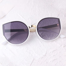 Load image into Gallery viewer, Kids Sunglasses